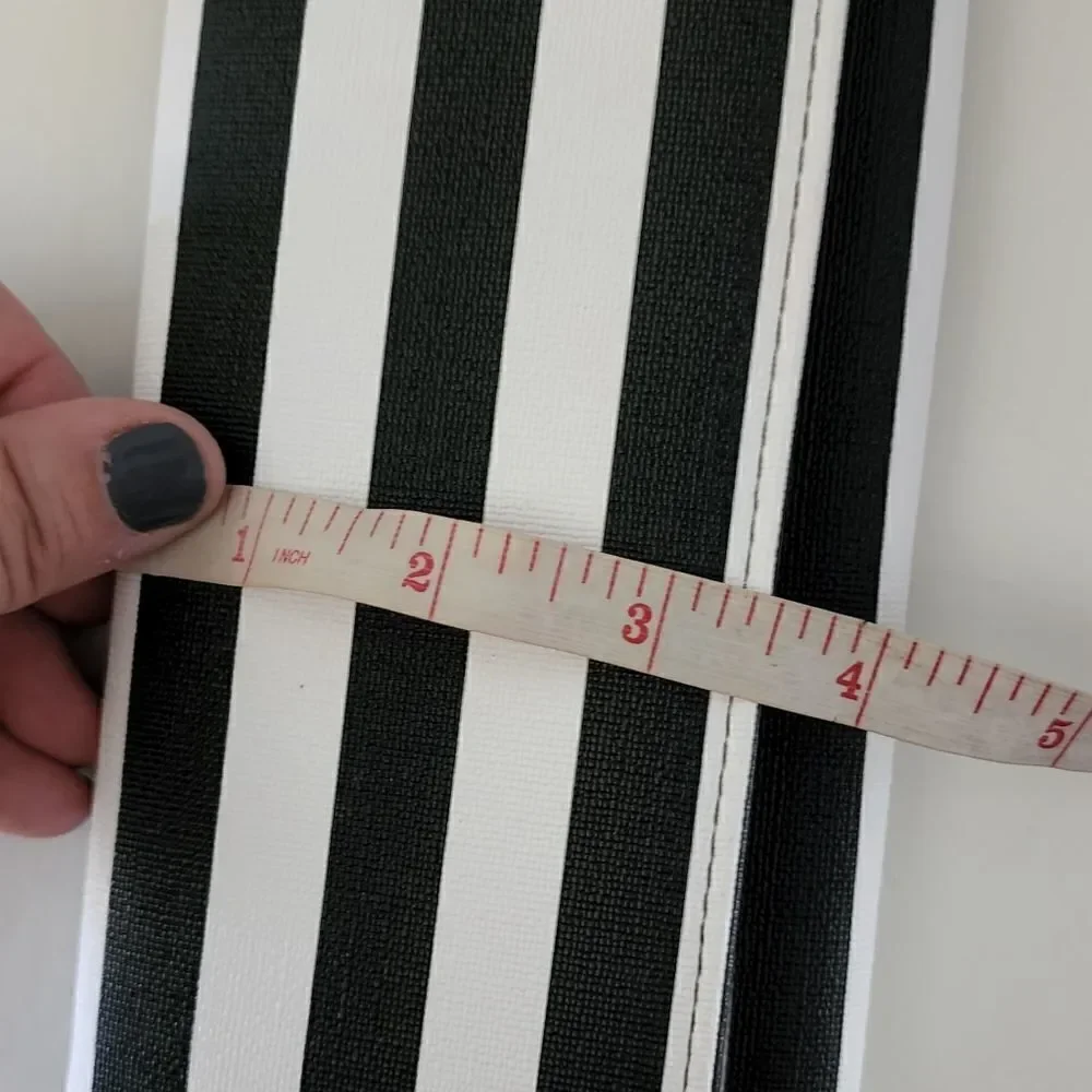 Kut from the Kloth wallet striped new
